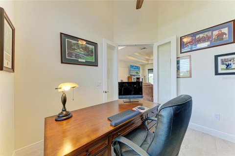 House in Port Charlotte, Florida 3 bedrooms, 191.66 sq.m. № 1803449 - photo 11