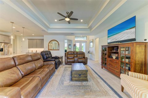 House in Port Charlotte, Florida 3 bedrooms, 191.66 sq.m. № 1803449 - photo 15
