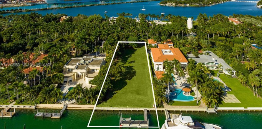 Terrain à Miami Beach, Floride № 2154888