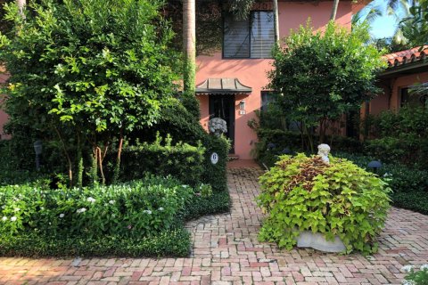 Condominio en venta en Palm Beach, Florida, 2 dormitorios, 83.89 m2 № 2158357 - foto 1
