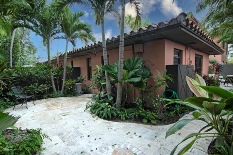 Condominio en venta en Palm Beach, Florida, 2 dormitorios, 83.89 m2 № 2158357 - foto 18