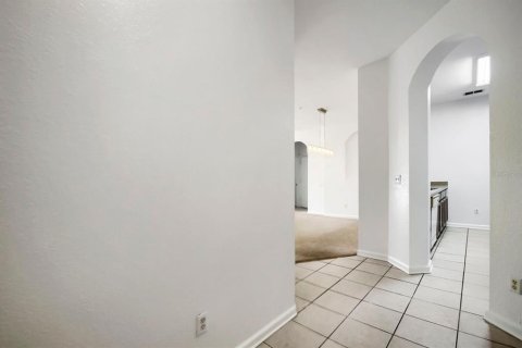 Condo in Orlando, Florida, 3 bedrooms № 2259263 - photo 4