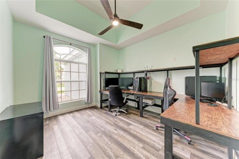 House in Sarasota, Florida 5 bedrooms, 299.33 sq.m. № 2259353 - photo 17