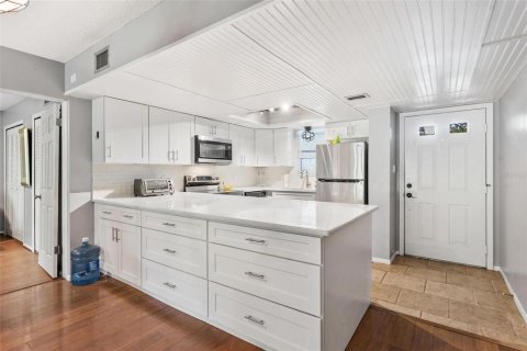 Copropriété à vendre à Mount Dora, Floride: 3 chambres, 112.32 m2 № 2113921 - photo 14