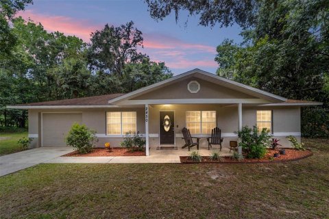 House in Ocala, Florida 3 bedrooms, 116.13 sq.m. № 2275684