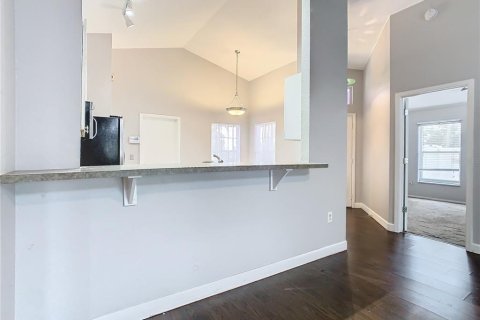 House in Winter Haven, Florida 3 bedrooms, 104.14 sq.m. № 1885133 - photo 7