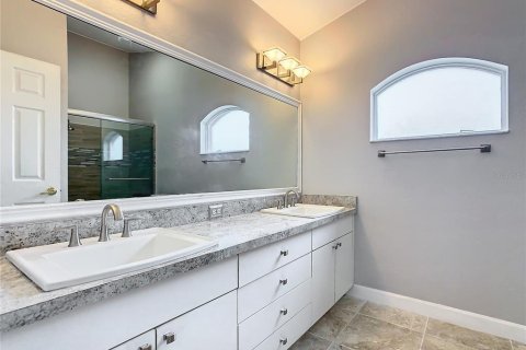 House in Winter Haven, Florida 3 bedrooms, 104.14 sq.m. № 1885133 - photo 16