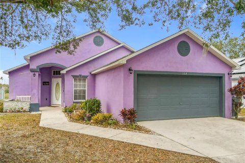House in Winter Haven, Florida 3 bedrooms, 104.14 sq.m. № 1885133 - photo 1