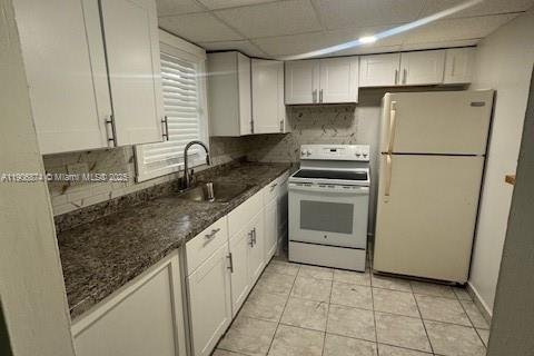 Appartement à louer à Miami, Floride: 2 chambres, 111.11 m2 № 1963299 - photo 3