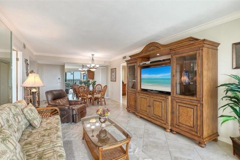 Condo in Sarasota, Florida, 2 bedrooms  № 2380481 - photo 16