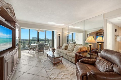 Condo in Sarasota, Florida, 2 bedrooms  № 2380481 - photo 10
