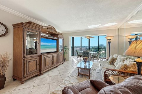 Condo in Sarasota, Florida, 2 bedrooms  № 2380481 - photo 9