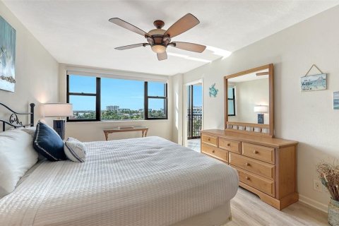 Condo in Sarasota, Florida, 2 bedrooms  № 2380481 - photo 29