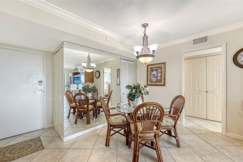 Condo in Sarasota, Florida, 2 bedrooms  № 2380481 - photo 20