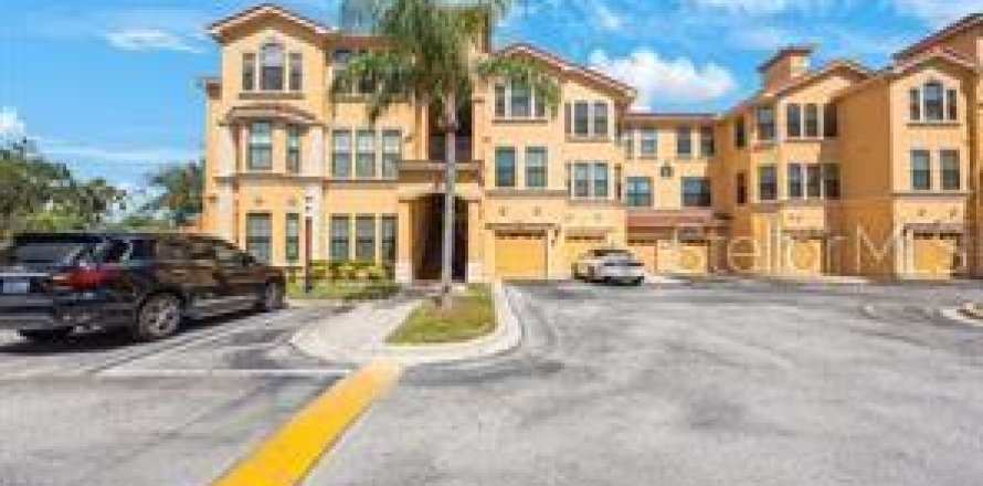 Condo in Clearwater, Florida, 2 bedrooms № 2102542