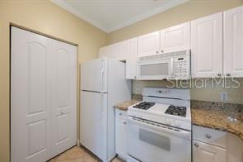 Condo in Clearwater, Florida, 2 bedrooms № 2102542 - photo 9