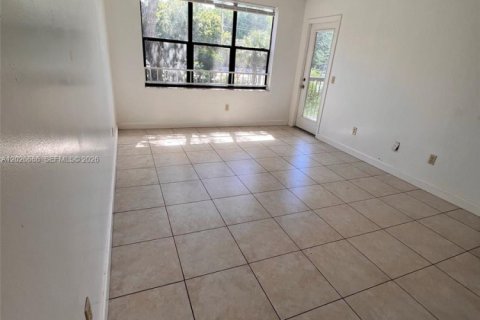 Copropriété à louer à Pompano Beach, Floride: 1 chambre, 55.74 m2 № 2245076 - photo 6