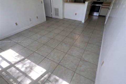 Copropriété à louer à Pompano Beach, Floride: 1 chambre, 55.74 m2 № 2245076 - photo 12