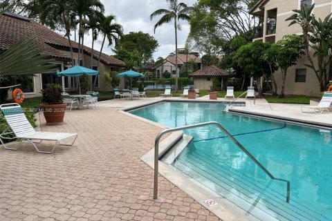 Condo à Pompano Beach, Floride, 1 chambre  № 2245076