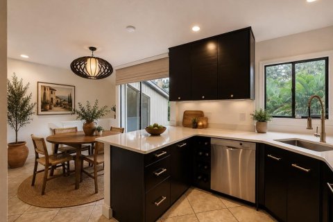 Condo in Orlando, Florida, 2 bedrooms  № 2147540 - photo 4