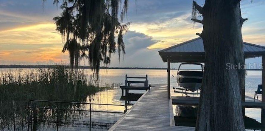 Land in Astatula, Florida № 2133811