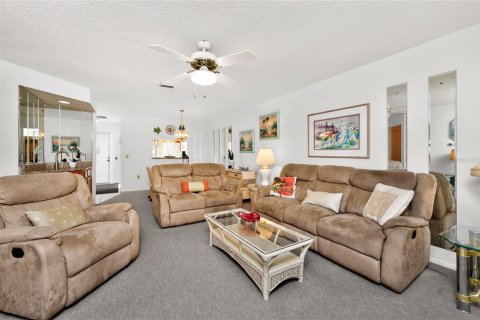 Copropriété à vendre à Englewood, Floride: 2 chambres, 101.17 m2 № 2114429 - photo 21