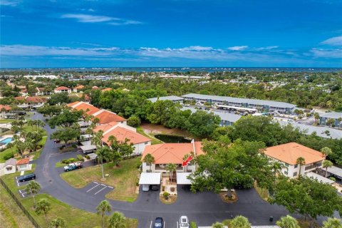 Condo in Englewood, Florida, 2 bedrooms № 2114429