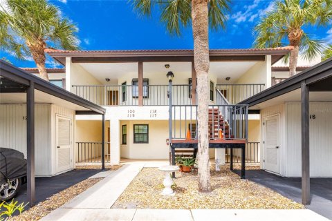Copropriété à vendre à Englewood, Floride: 2 chambres, 101.17 m2 № 2114429 - photo 2