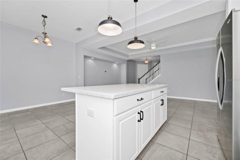 Touwnhouse à louer à Orlando, Floride: 3 chambres, 155.52 m2 № 2102039 - photo 10