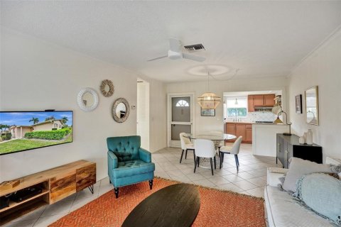 Copropriété à vendre à West Palm Beach, Floride: 1 chambre, 56.76 m2 № 2154113 - photo 20