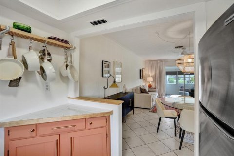 Copropriété à vendre à West Palm Beach, Floride: 1 chambre, 56.76 m2 № 2154113 - photo 9