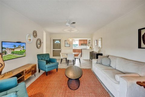 Copropriété à vendre à West Palm Beach, Floride: 1 chambre, 56.76 m2 № 2154113 - photo 18