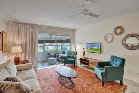 Copropriété à vendre à West Palm Beach, Floride: 1 chambre, 56.76 m2 № 2154113 - photo 16