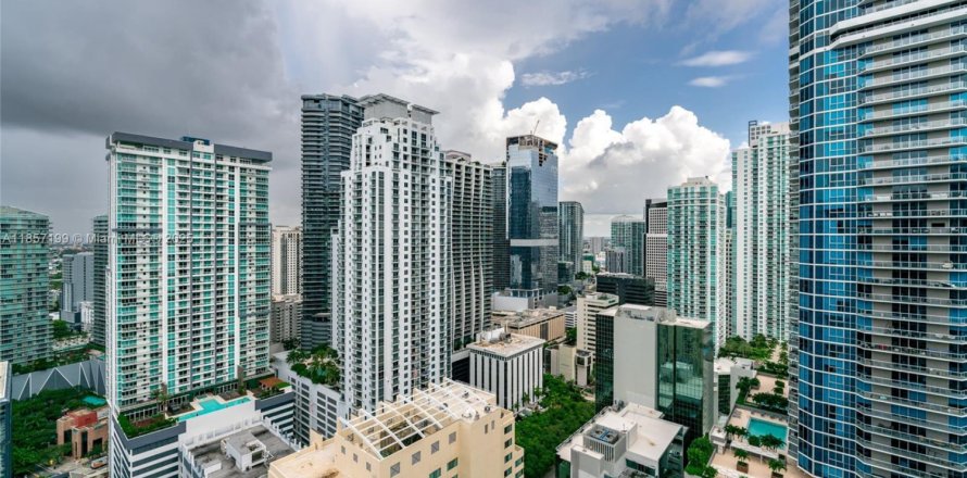 Condo à Miami, Floride, 3 chambres № 1881614