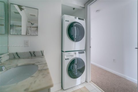 Copropriété à louer à Miami, Floride: 3 chambres, 114.46 m2 № 1881614 - photo 22