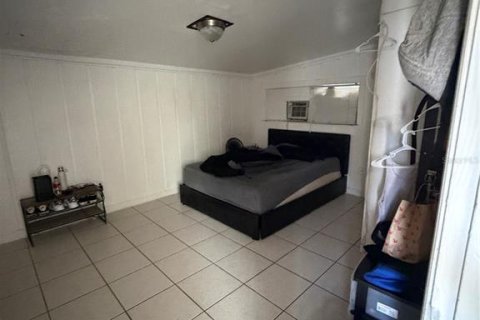 Commercial property in Orlando, Florida 3 bedrooms, 144.56 sq.m. № 2217366 - photo 16