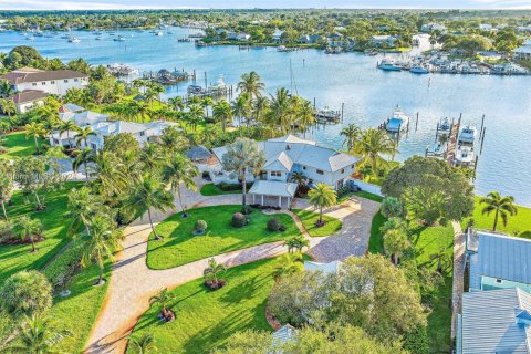 Villa ou maison à vendre à Stuart, Floride: 6 chambres, 480.86 m2 № 1977277 - photo 21