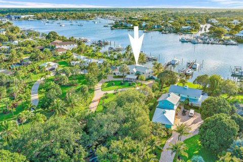 Villa ou maison à vendre à Stuart, Floride: 6 chambres, 480.86 m2 № 1977277 - photo 18