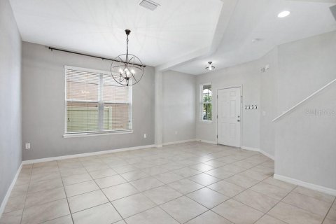 House in Riverview, Florida 4 bedrooms, 276.85 sq.m. № 1809969 - photo 4