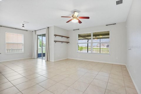House in Riverview, Florida 4 bedrooms, 276.85 sq.m. № 1809969 - photo 6