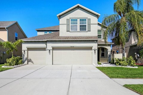 House in Riverview, Florida 4 bedrooms, 276.85 sq.m. № 1809969 - photo 1