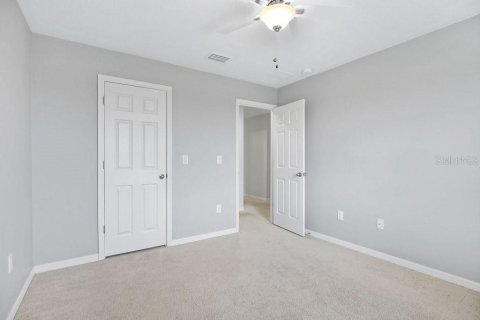 House in Riverview, Florida 4 bedrooms, 276.85 sq.m. № 1809969 - photo 27