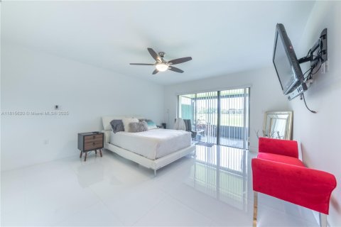 Casa en venta en Weston, Florida, 2 dormitorios, 181.72 m2 № 1768291 - foto 13