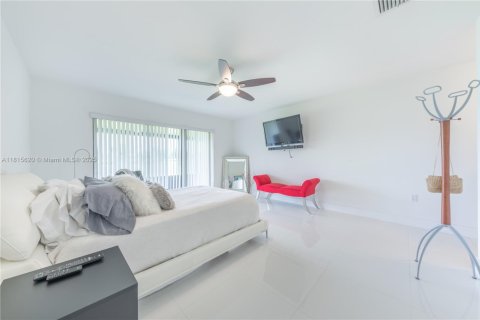 Casa en venta en Weston, Florida, 2 dormitorios, 181.72 m2 № 1768291 - foto 14