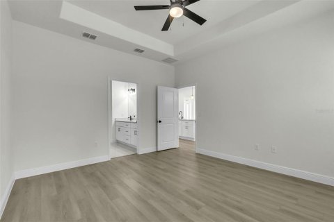 House in Fruitland Park, Florida 3 bedrooms, 185.8 sq.m. № 1881021 - photo 20
