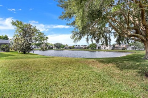 Villa ou maison à louer à Orlando, Floride: 4 chambres, 266.82 m2 № 2102093 - photo 17