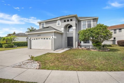 Villa ou maison à louer à Orlando, Floride: 4 chambres, 266.82 m2 № 2102093 - photo 2