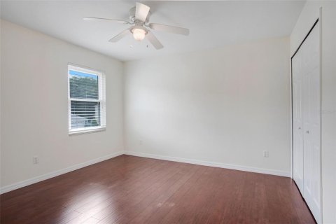 Villa ou maison à louer à Orlando, Floride: 4 chambres, 266.82 m2 № 2102093 - photo 14