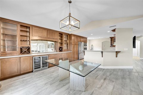 Купить виллу или дом в Коконат Крик, Флорида 3 спальни, 189.89м2, № 1986671 - фото 12