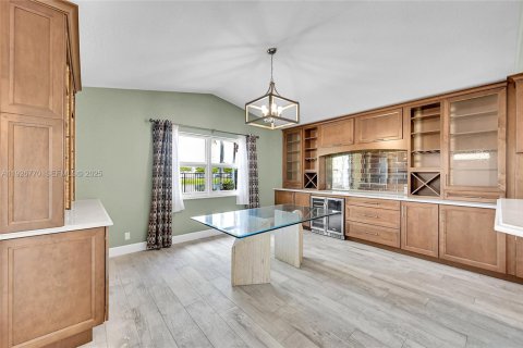 Купить виллу или дом в Коконат Крик, Флорида 3 спальни, 189.89м2, № 1986671 - фото 11